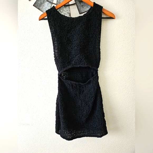 Free People Scarlett Solid cut Out Mini DressBodycon Black XS. - Picture 2 of 8